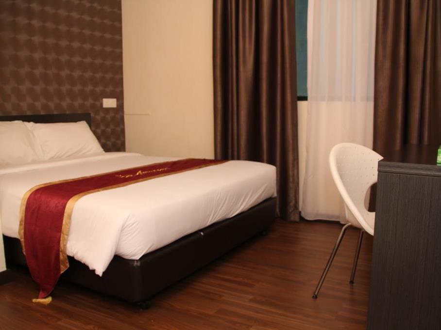 Erica Hotel Джохор-Бару Экстерьер фото
